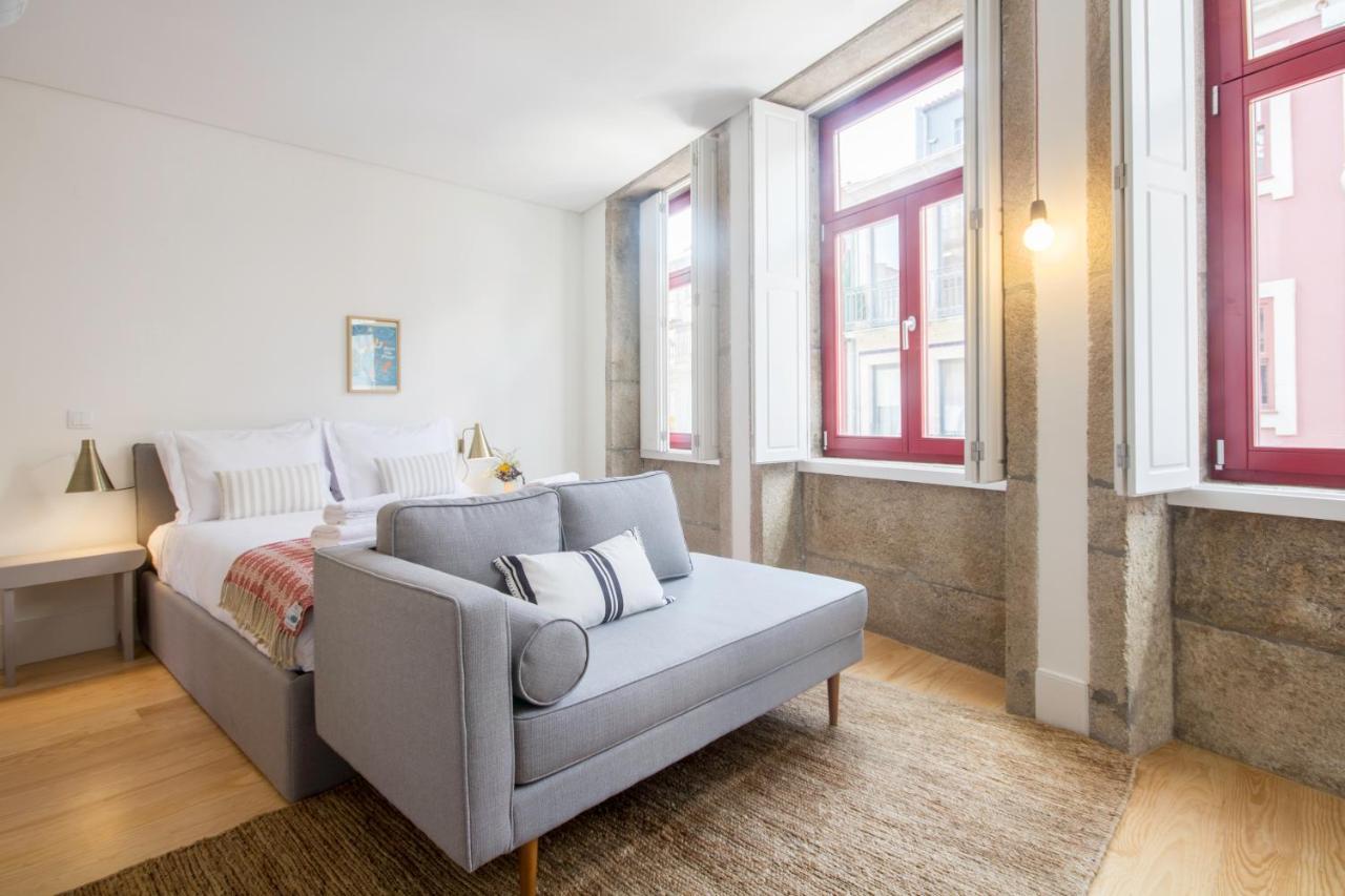 Apartment Sweet Iii